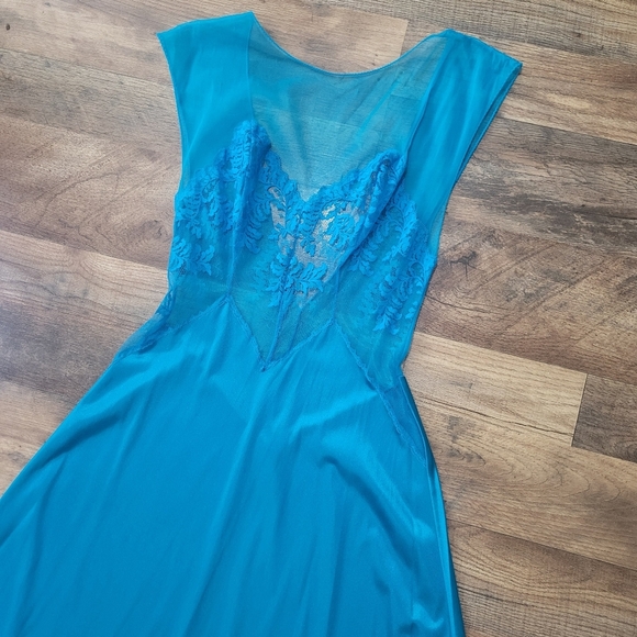 Vintage Val Mode Blue Mesh Lace Sheer Maxi Slip Nightgown Size Medium - Picture 2 of 8
